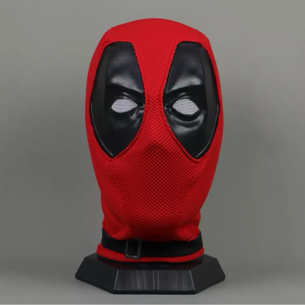 Deadpool Mask Costume from Deadpool and Wolverine Brand New Adult Size Cosplay